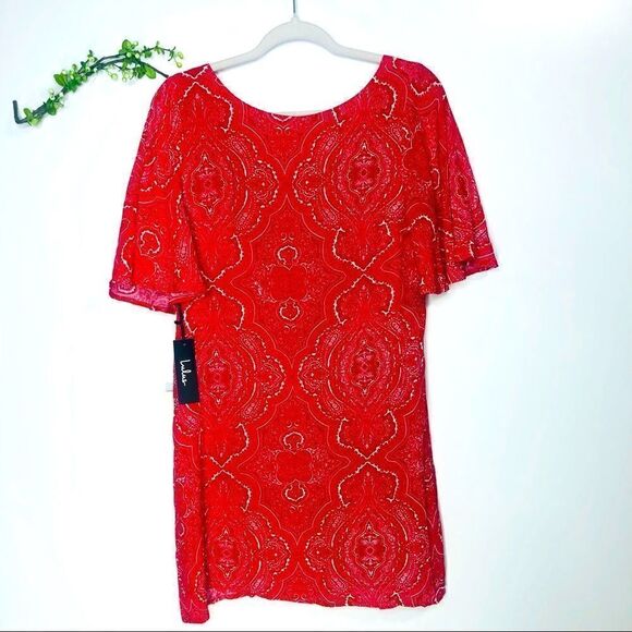 Lulu’s Red White Flutter Sleeve Dress Beaded Back - Picture 1 of 8